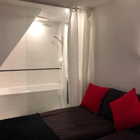 Apartamento Cité Pilleux - Charming In A Flowery Pedestrian Lane